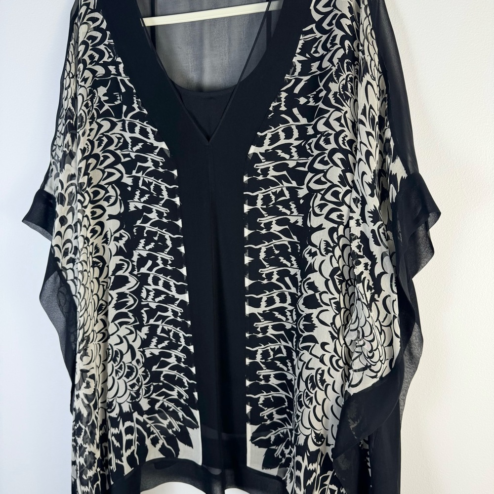 Harari Silk Poncho 1X Flowy Black White with Tank 2X Top Blouse Graphic Print - Picture 4 of 12
